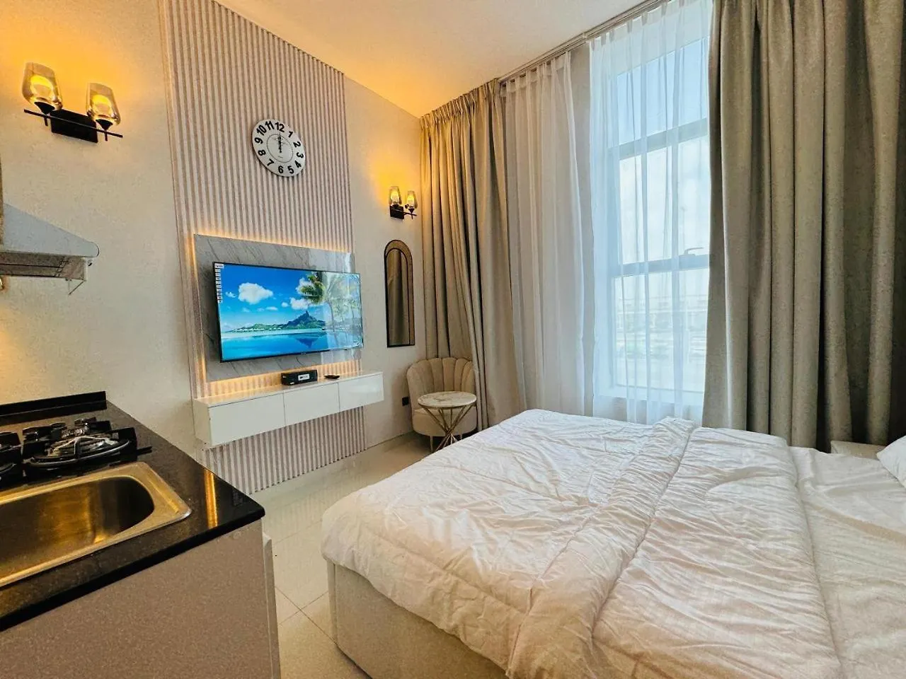 Apartment Al Manara Premium Deluxe Sheikh Zayed View Studio Dubai